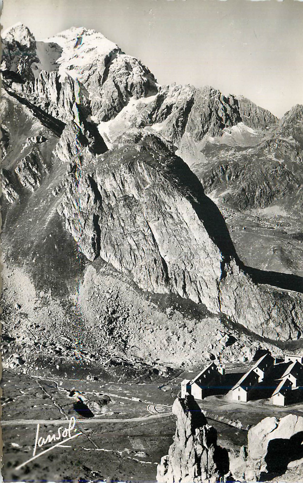 CPM Valloire (Savoie) Le Camp des Rochilles et le Grand Calibier