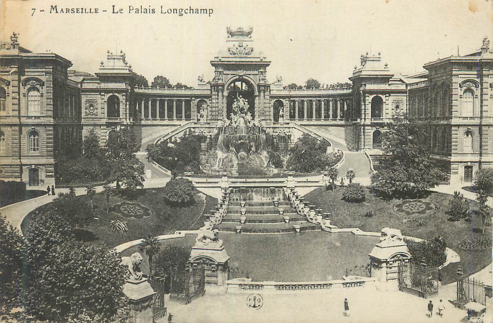 CPA Marseille Le Palais Longchamp