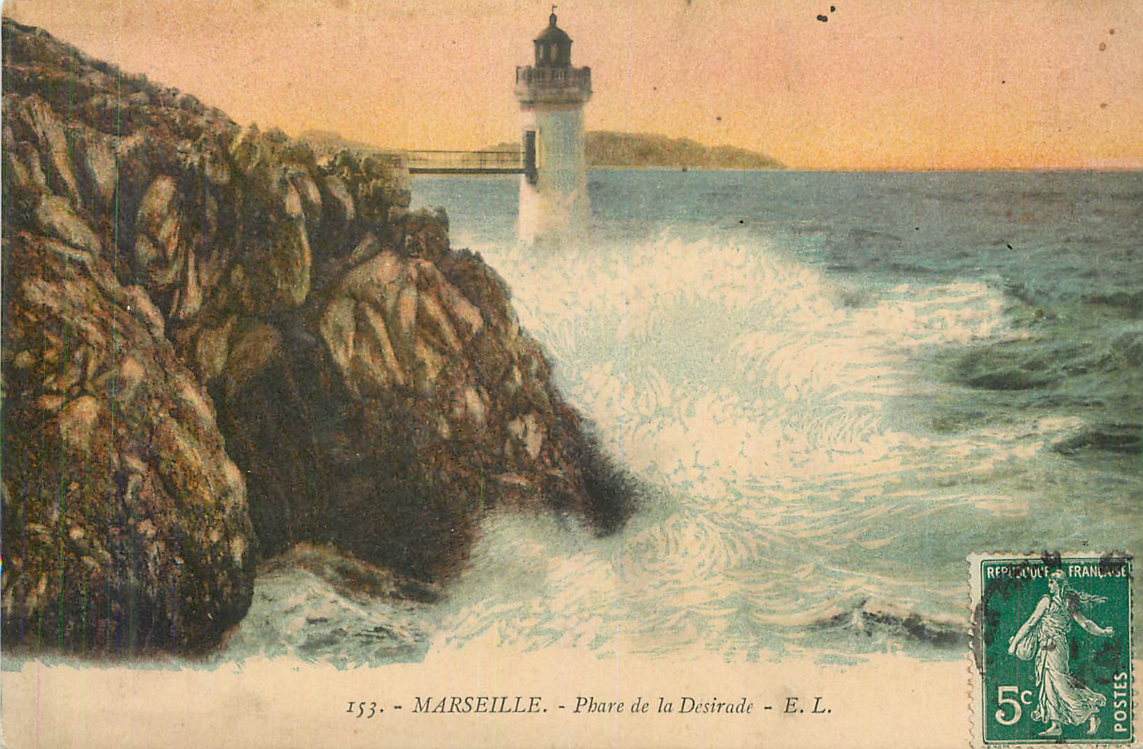 CPA Marseille Le Phare de la Desirade