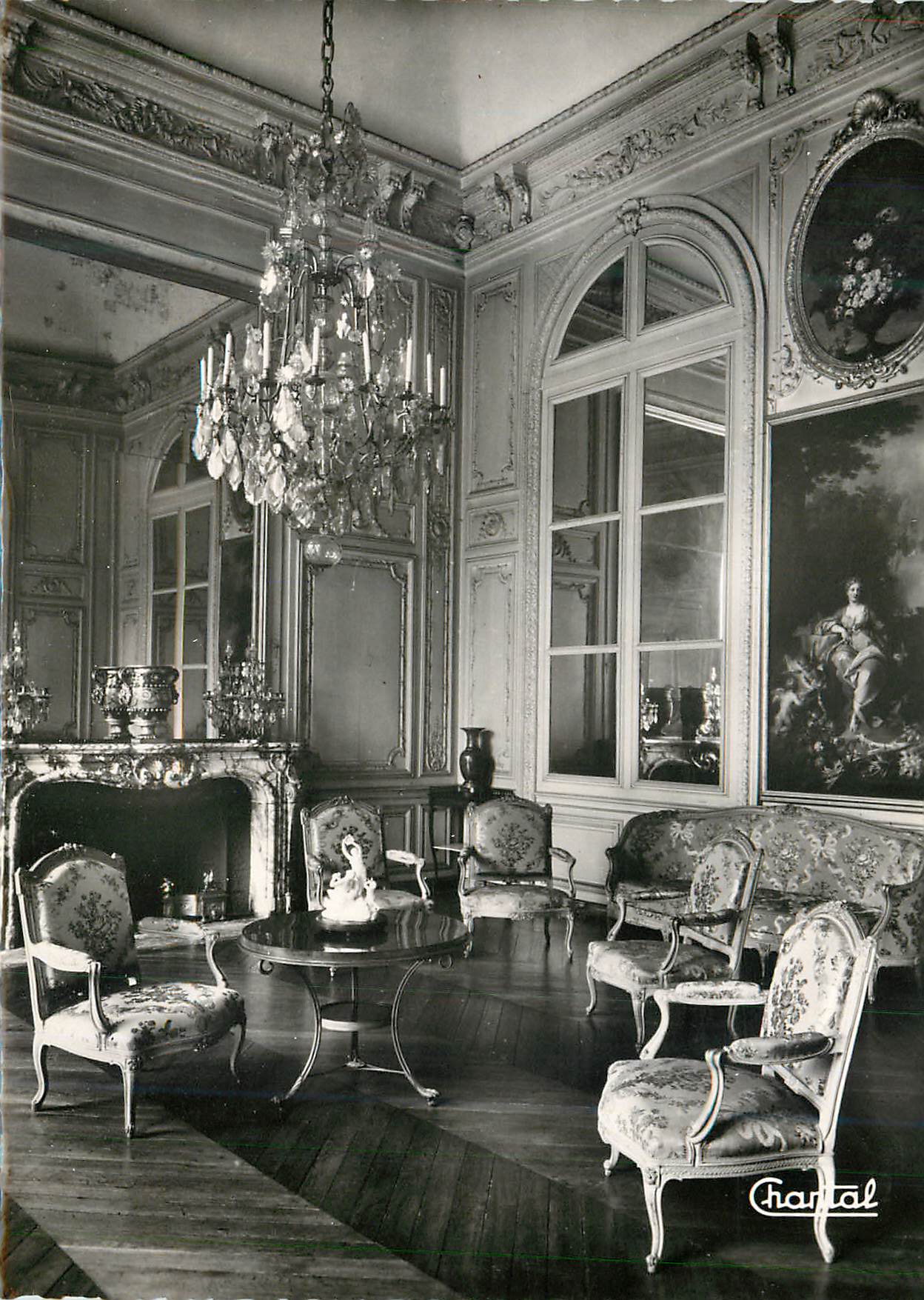 CPM Versailles Le Grand Trianon Salon Louis XV