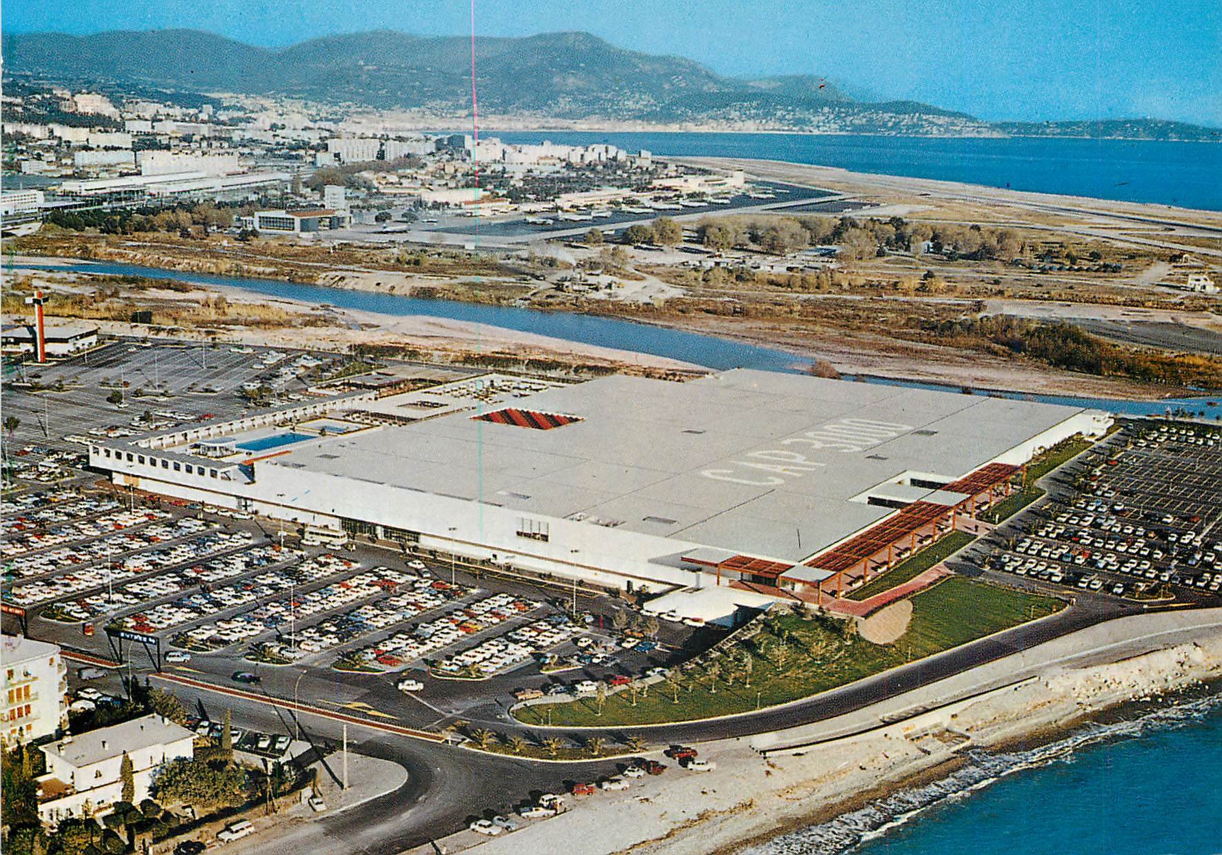 CPM Saint Laurent du Var Le plus grand centre commercial d'Europe Cap 3000 Cote d'Azur
