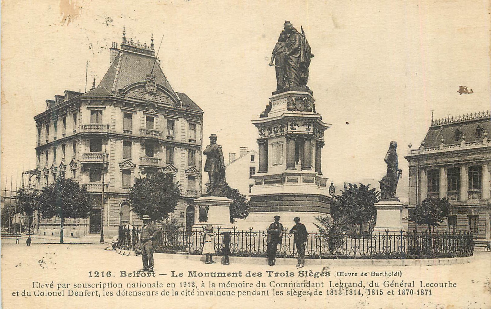 CPA Belfort Le Monument des Trois Sleges (Oeuvre de Barthold) Eleve par souscription nationale en 1918 a la memoire du c