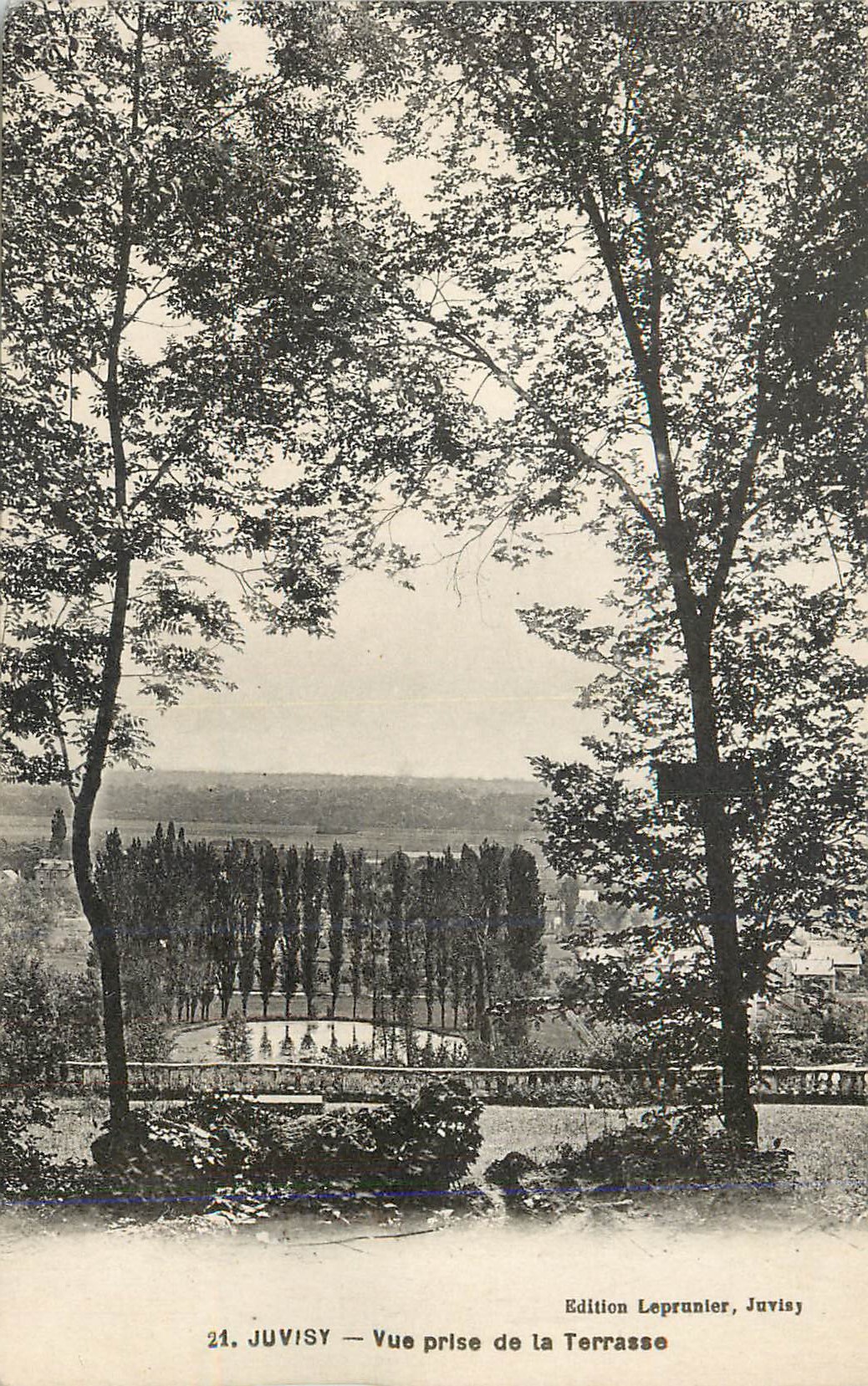 CPA Juvisy Vue prise de la Terrasse