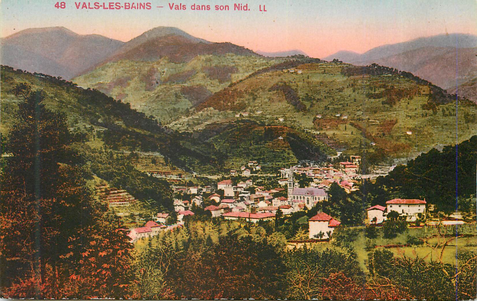 CPA Vals les Bains Vals dans son Nid