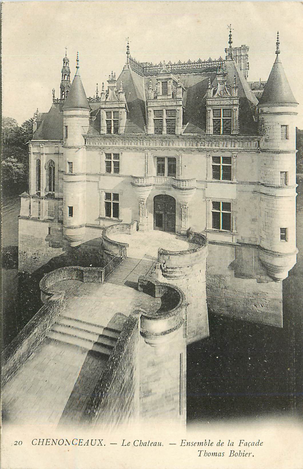 CPA Chenonceaux Le Chateau Ensemble de la Facade Thomas Bobier