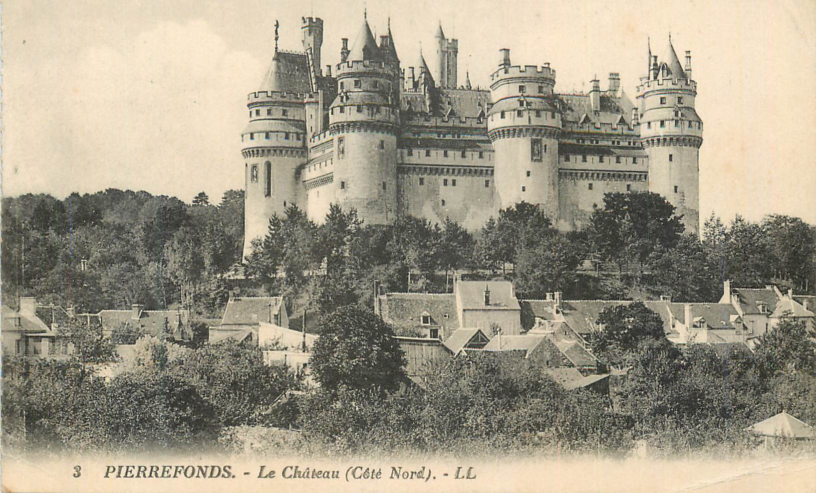 CPA Pierrefonds Le Chateau (Cote Nord)