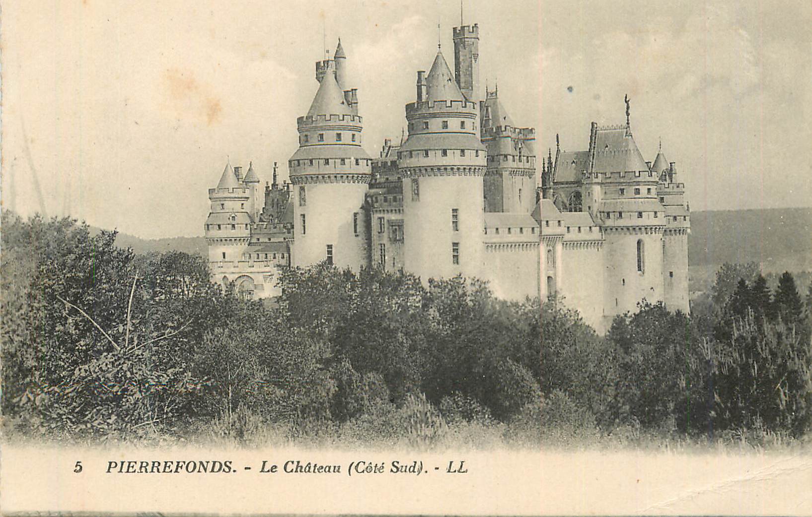 Pierrefonds — Le Château (Côté Sud) — LL