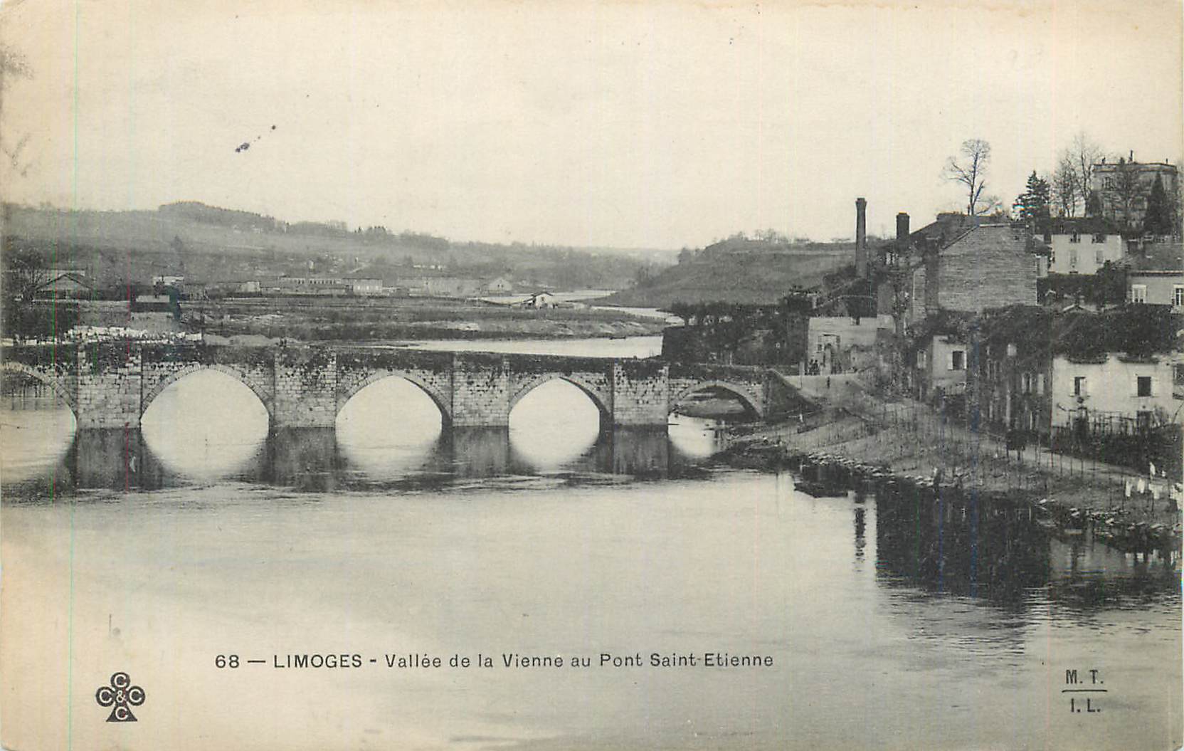CPA Limoges Vallee de la Vienne au Pont Saint Etienne