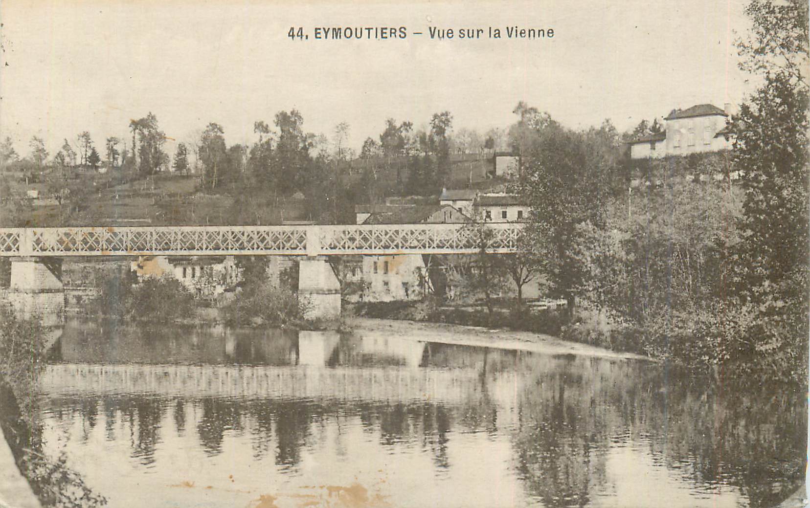 CPA Eymoutiers Vue sur la Vienne