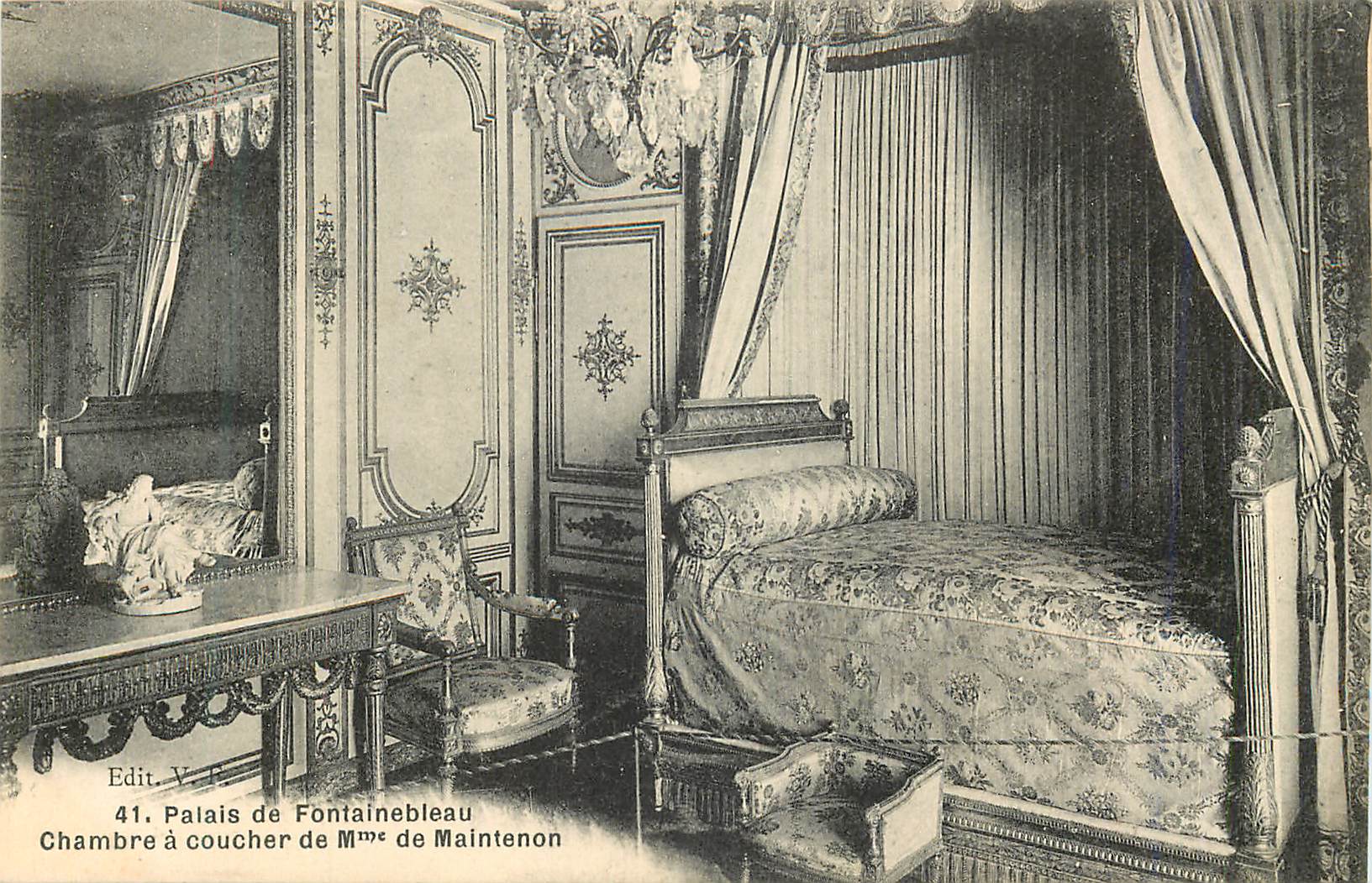 Chambre à coucher de Mme de Maintenon — Palais de Fontainebleau — Edit. V. B. n°41