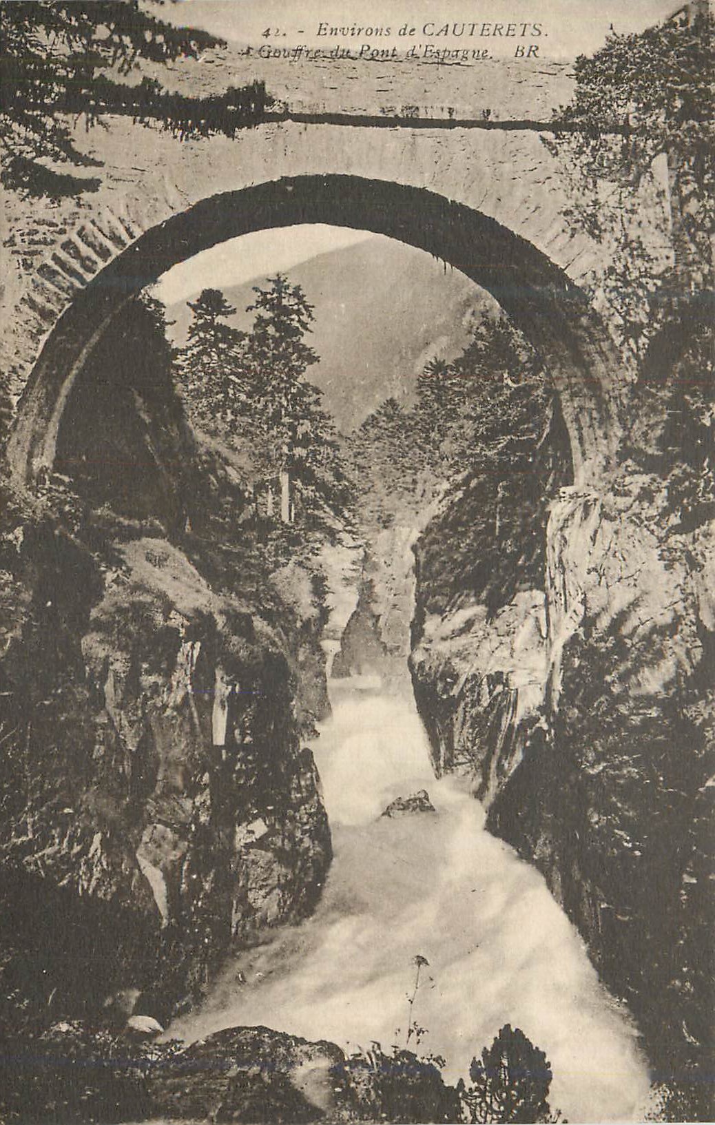 Gouffre du Pont d'Espagne — Environs de Cauterets, BR