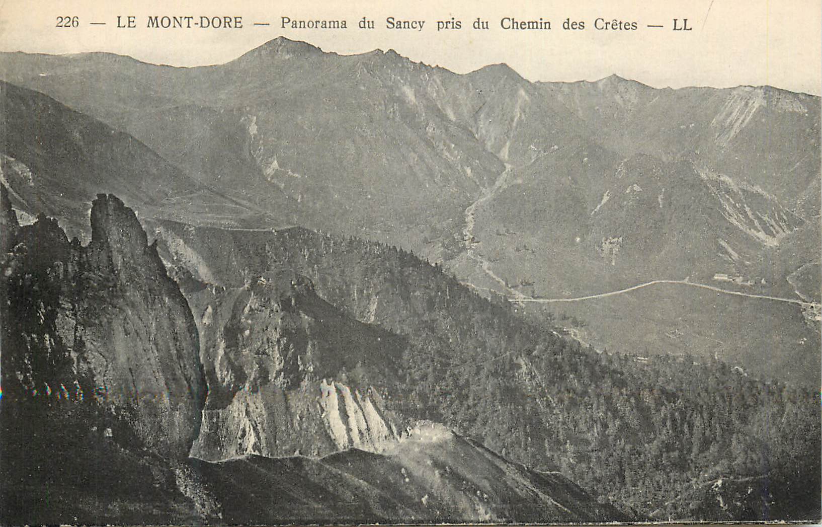 CPA Le Mont Dore Panorama du Sancy pris du Chemin des Cretes