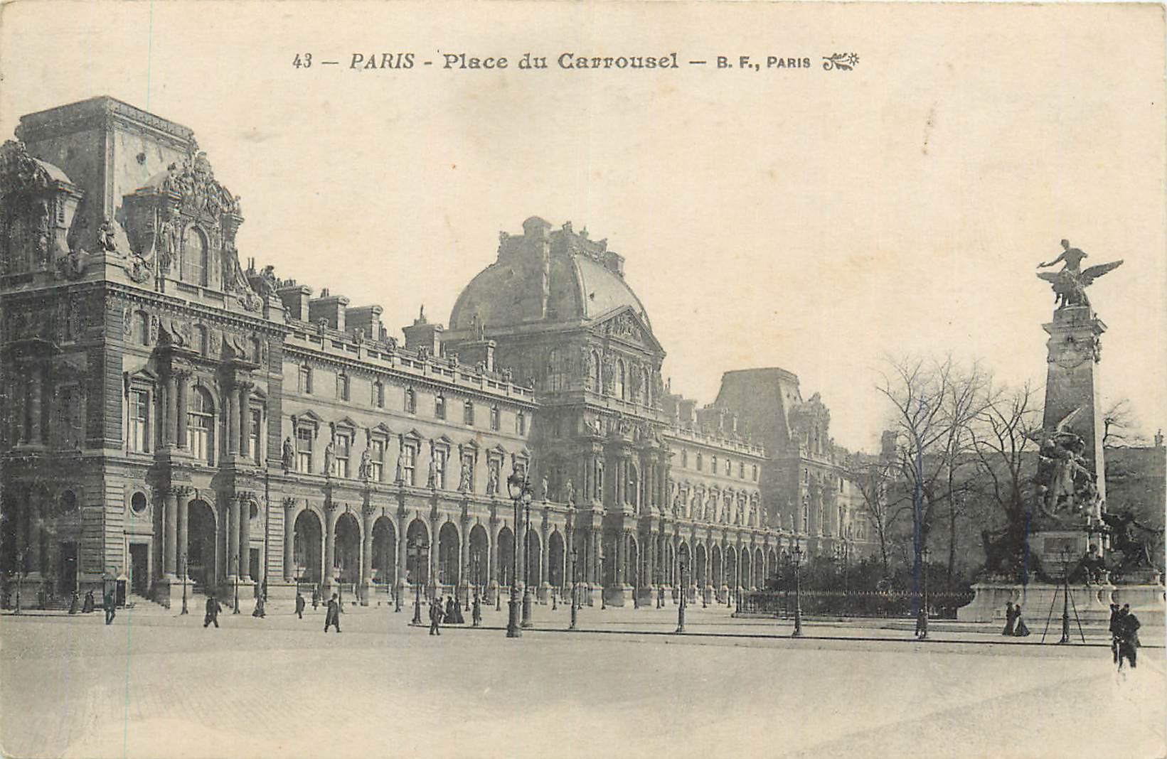 CPA Paris Place du Carrousel 