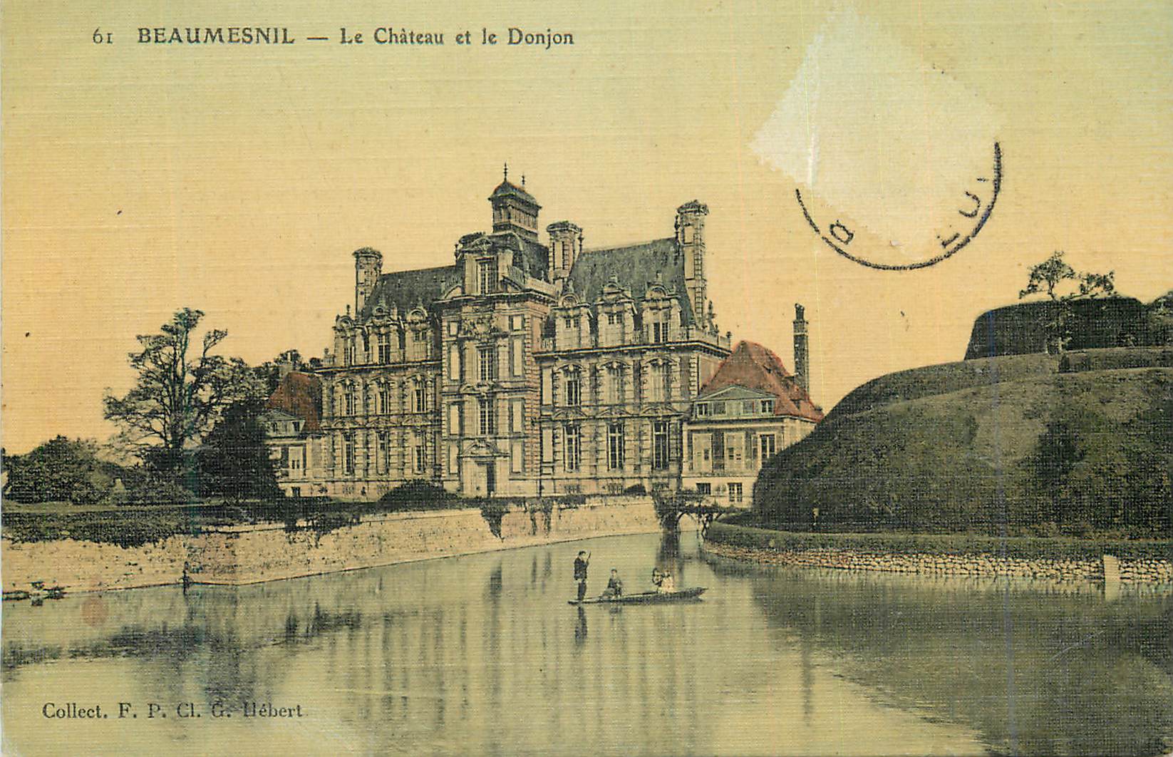 CPA Beaumesnil Le Chateau et le Donjon (carte toilee)