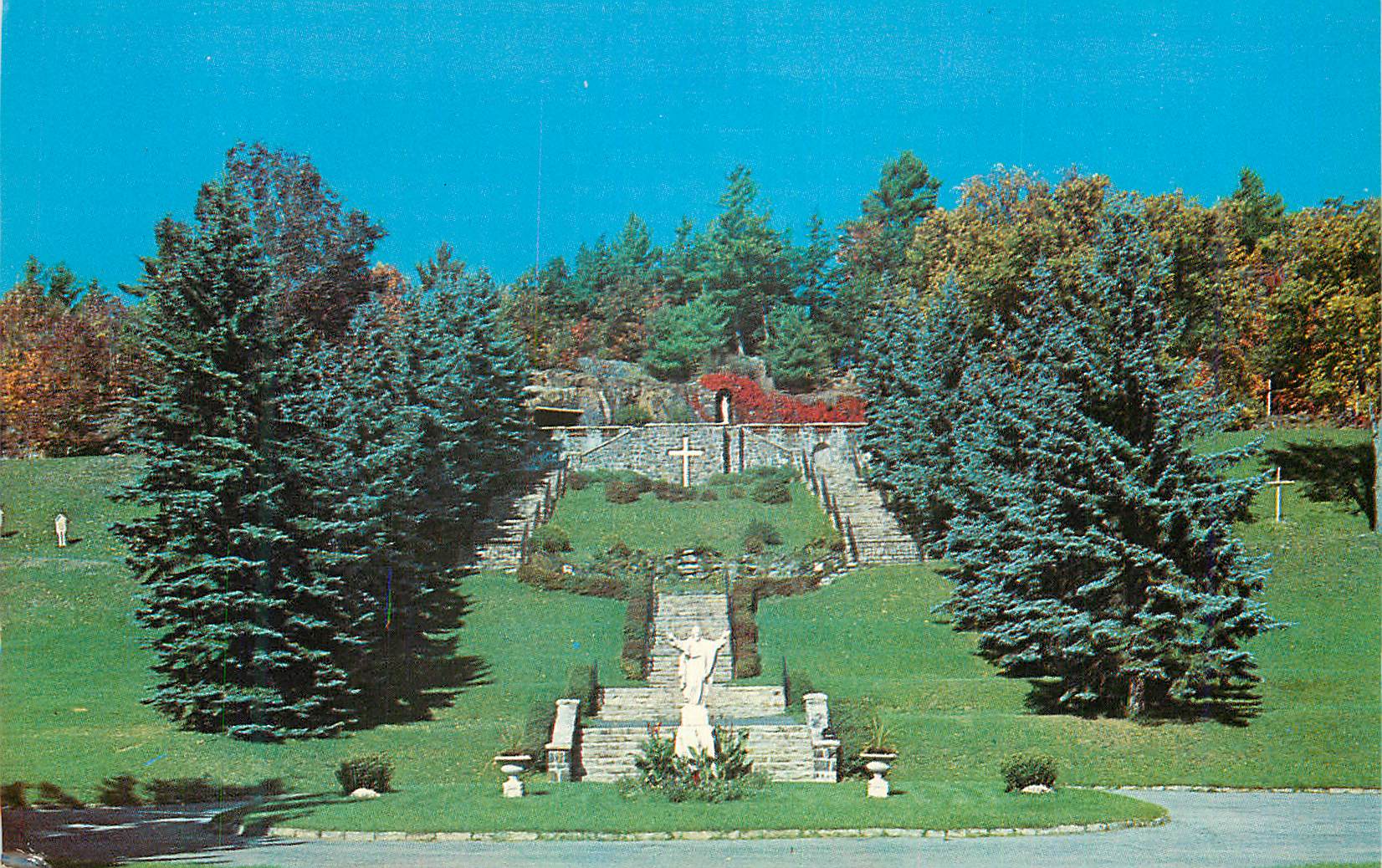 CPM Lachute Quebec Canada Grotte de Notre Dame de Lourdes Le Grande escalier