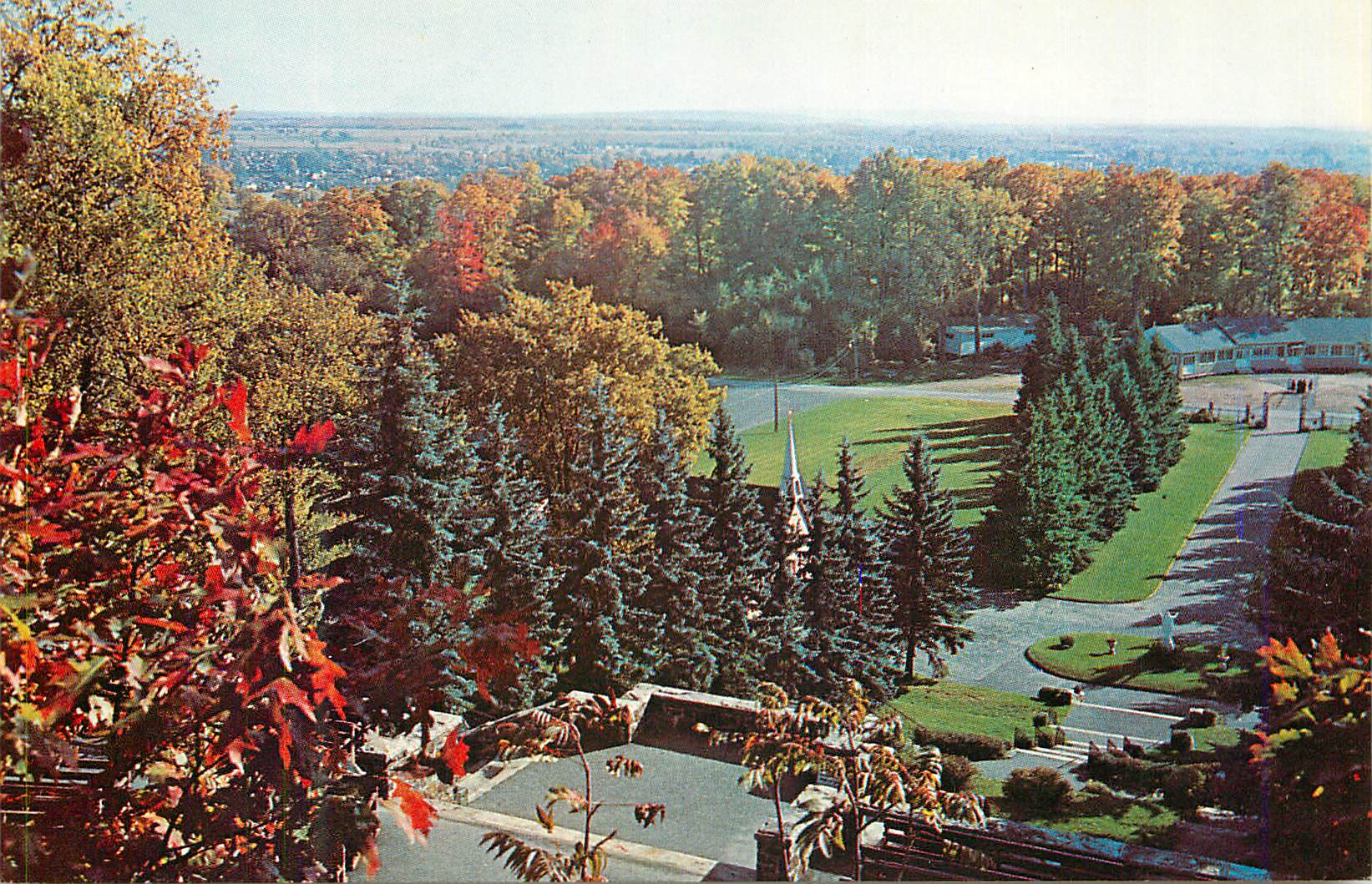 CPM Lachute Quebec Canada Grotte de Notre Dame de Lourdes vue panoramique