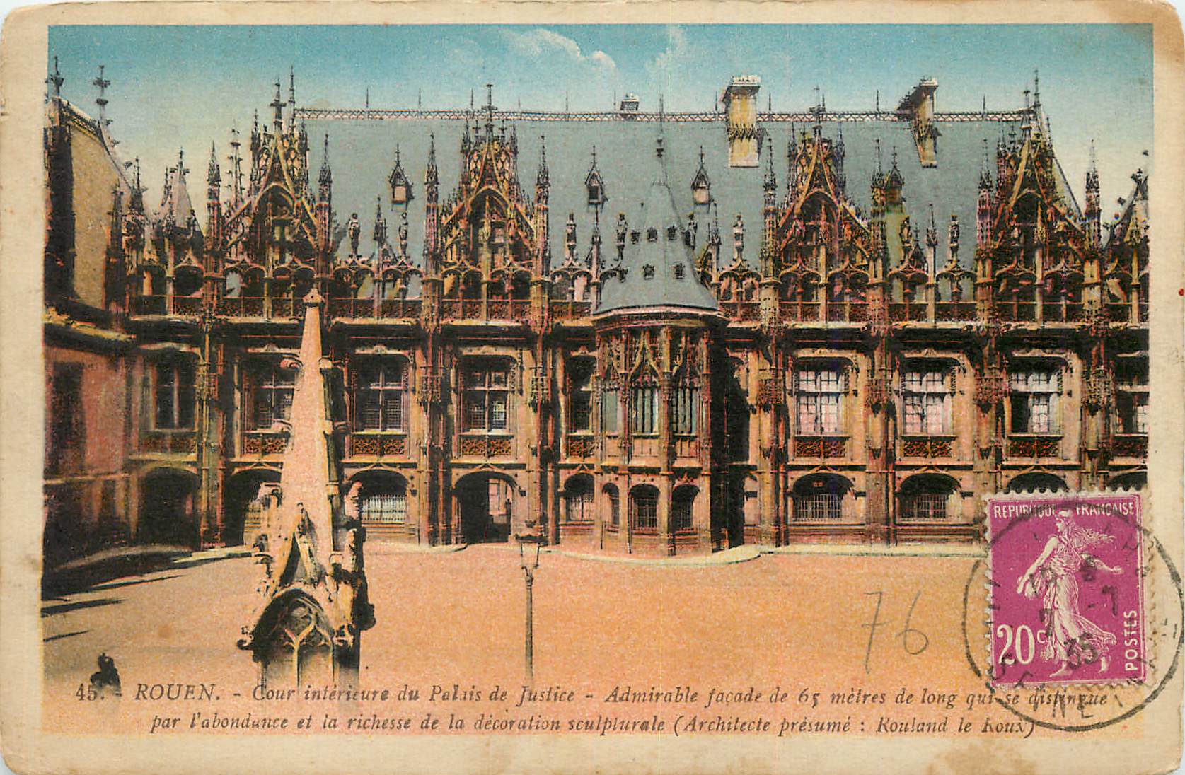 CPA Rouen Cour interieure de Palais de Justice Admirable facade de 65 metres de long