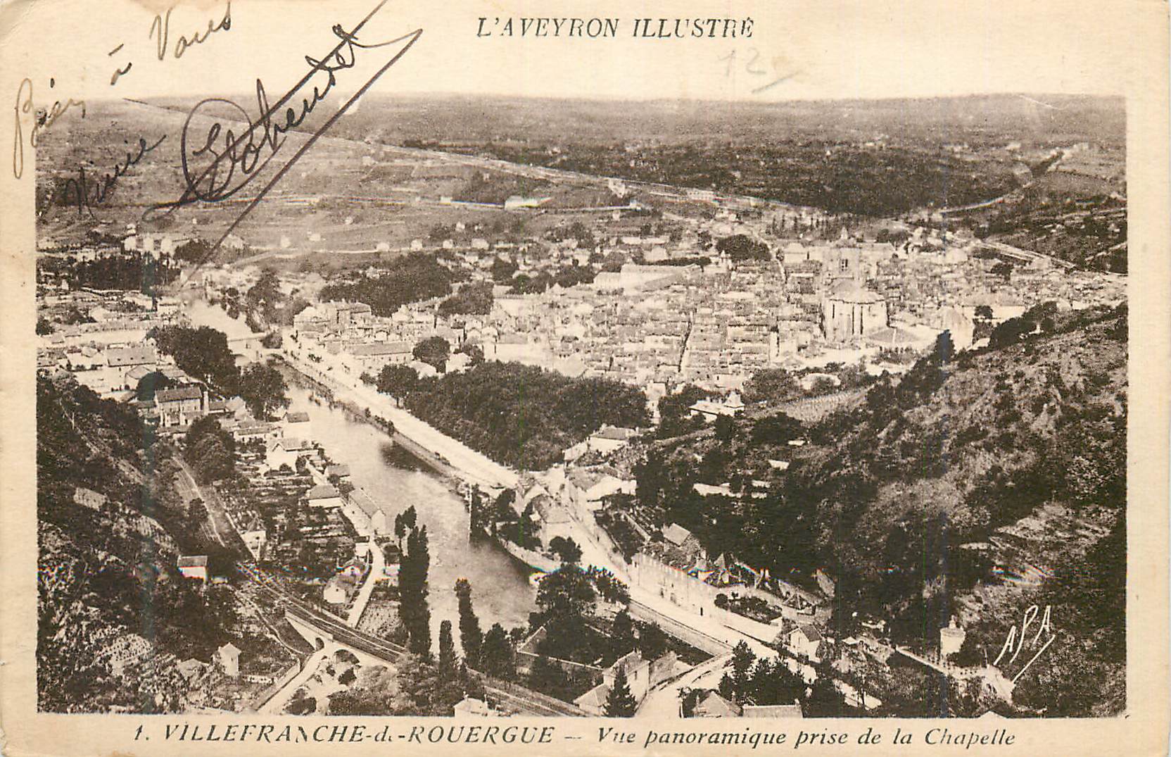 CPA L'Aveyron Illustre Villefranche de Rouergue Vue Panoramique prise de la Chapelle