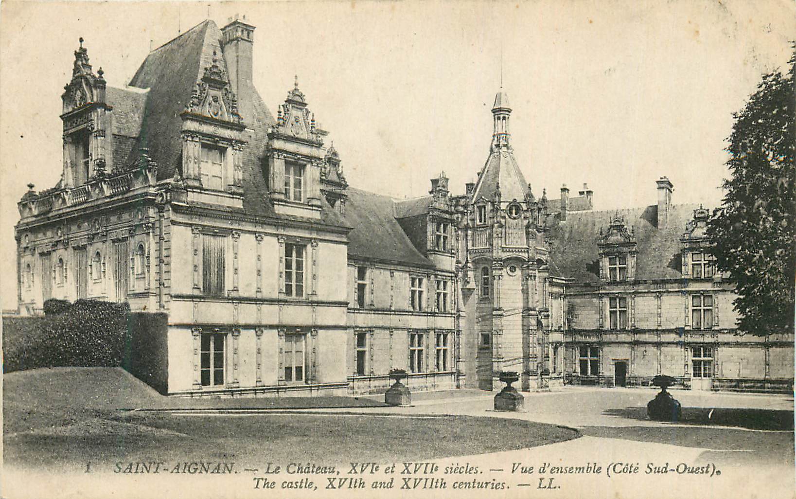 CPA Saint Aignan Le Chateau XVIe et XVIIe siecles Vue d'ensemble (Cote Sud Ouest)