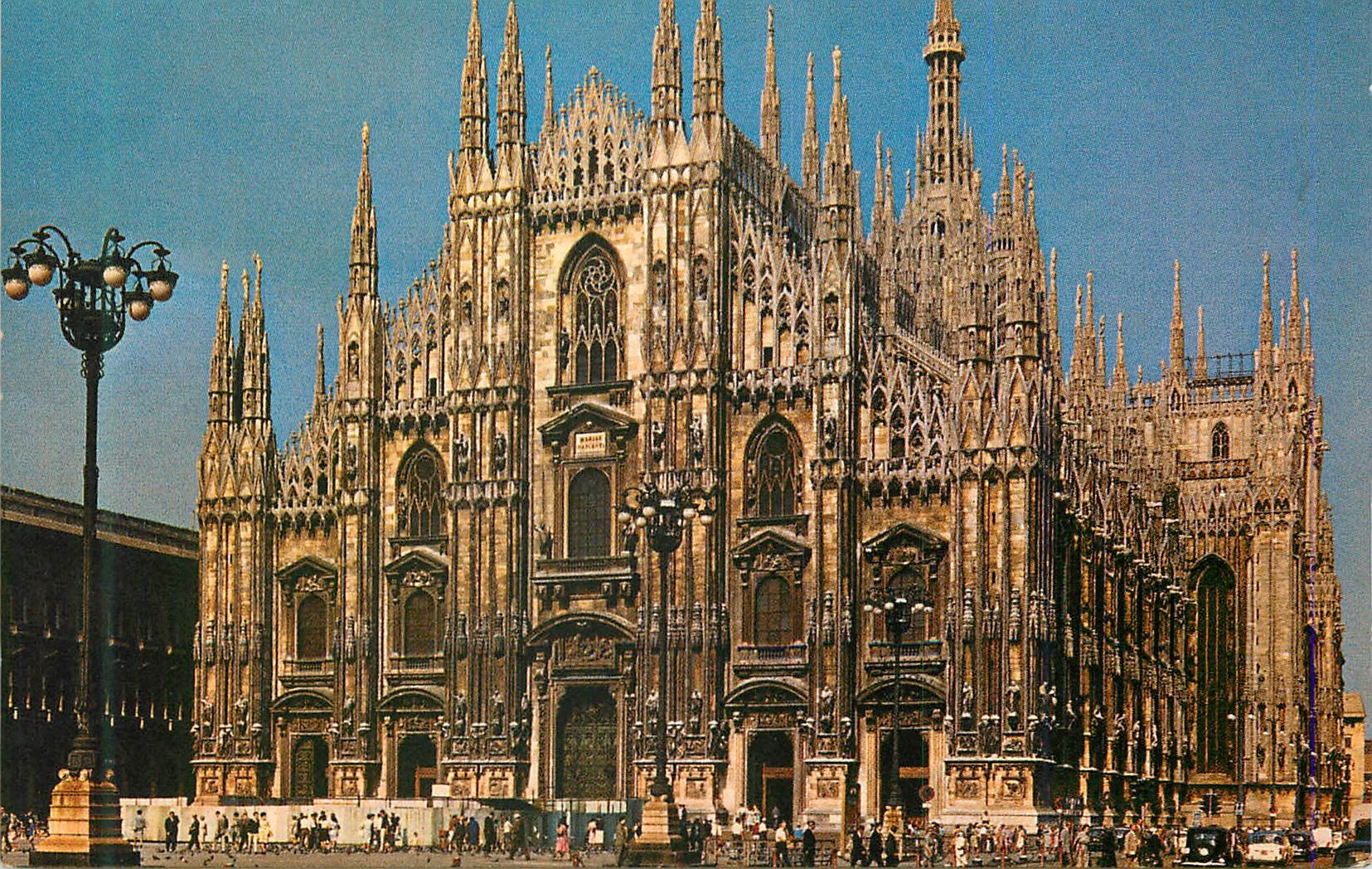 CPM Milan The Cathedral From across the Piazza del Duomo