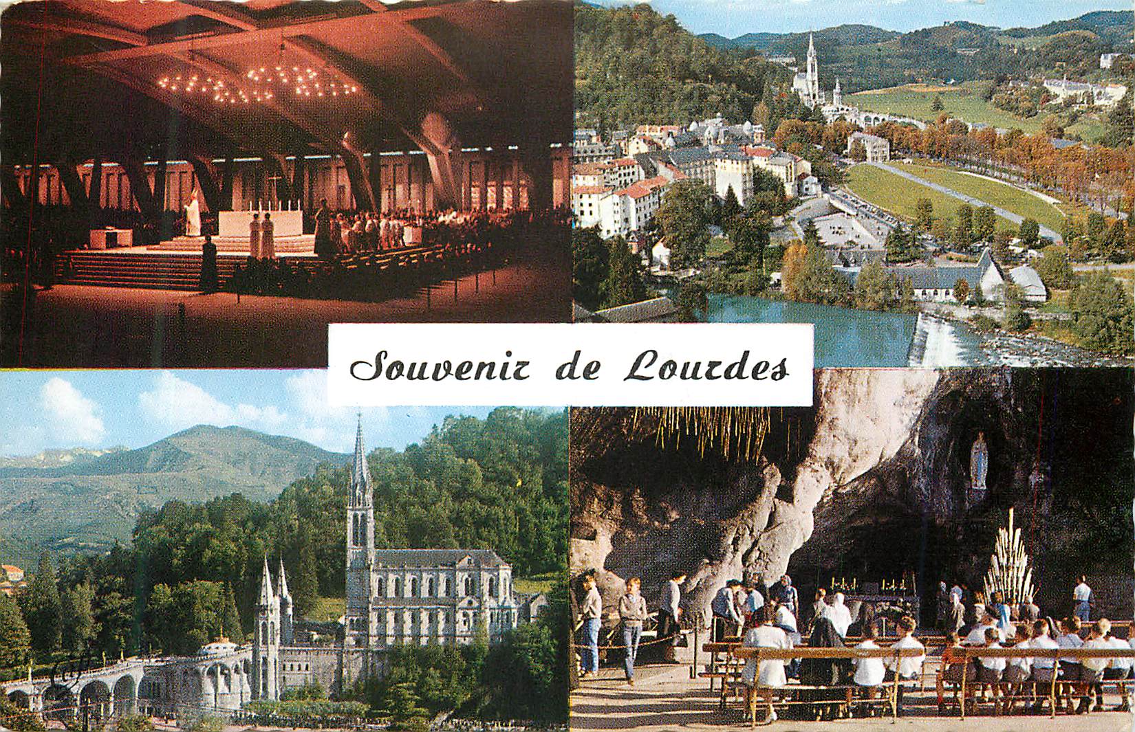 CPM Lourdes Basilique St Pie X interieur de l'Eglise souterraine (P Vago P Pinsard et A Le Donne architectes) Vue genera