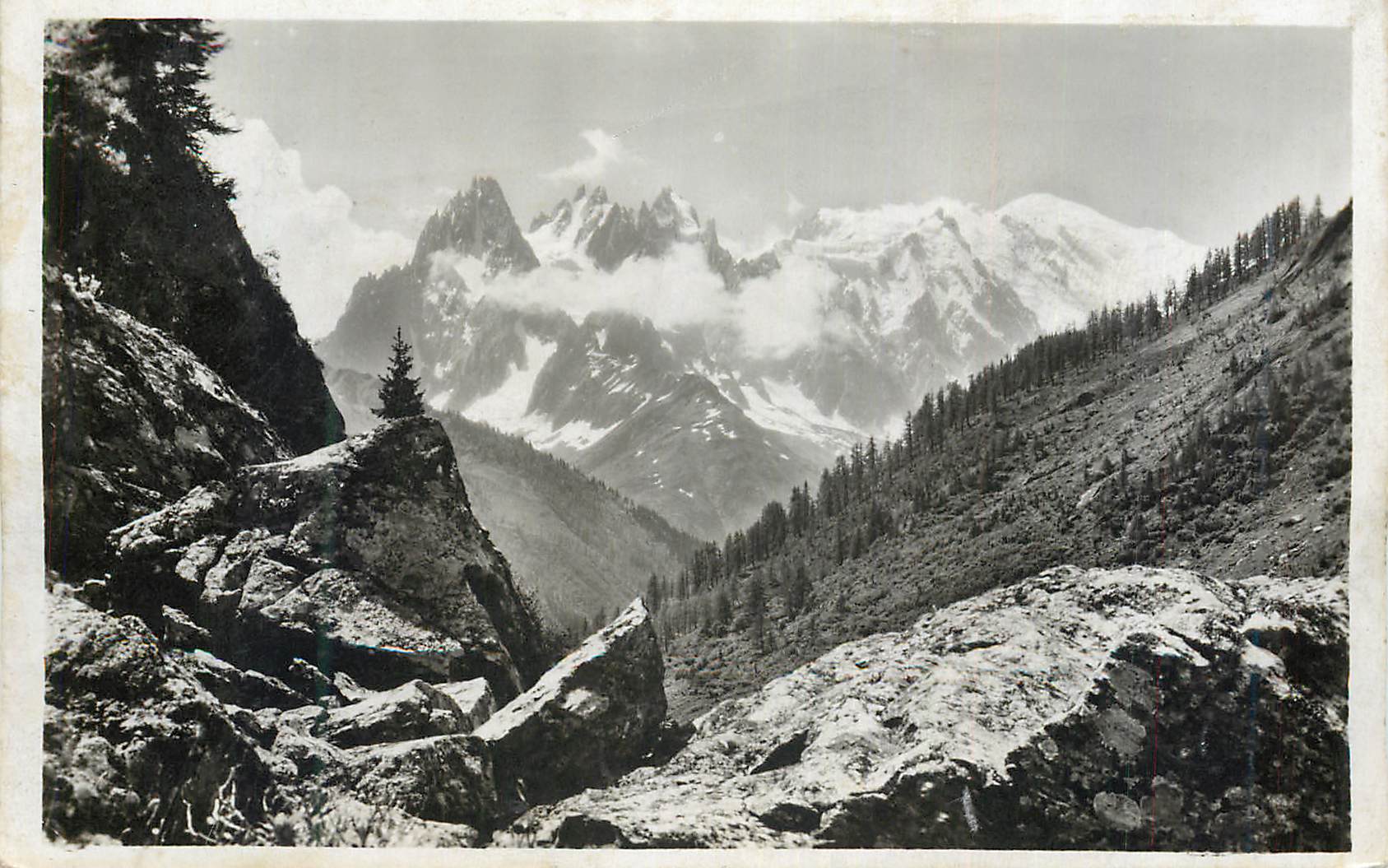 Mont Blanc — panoramic view — publisher not identifiable