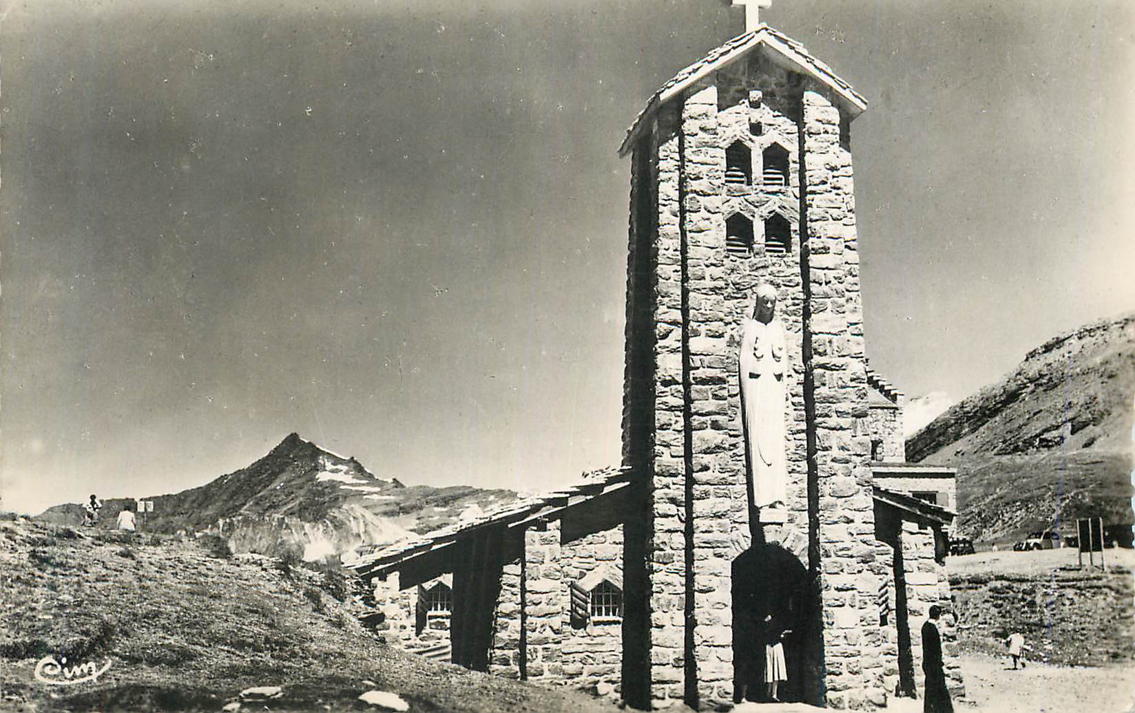 CPM Col de l'Iseran La plus haute route d'Europe La Chapelle et la Grande Sassiere