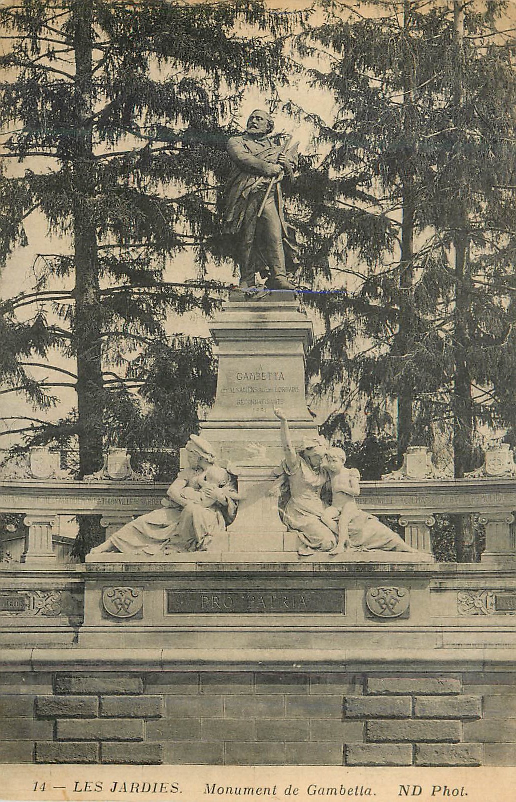 CPA Les Jardies Monument de Gambella