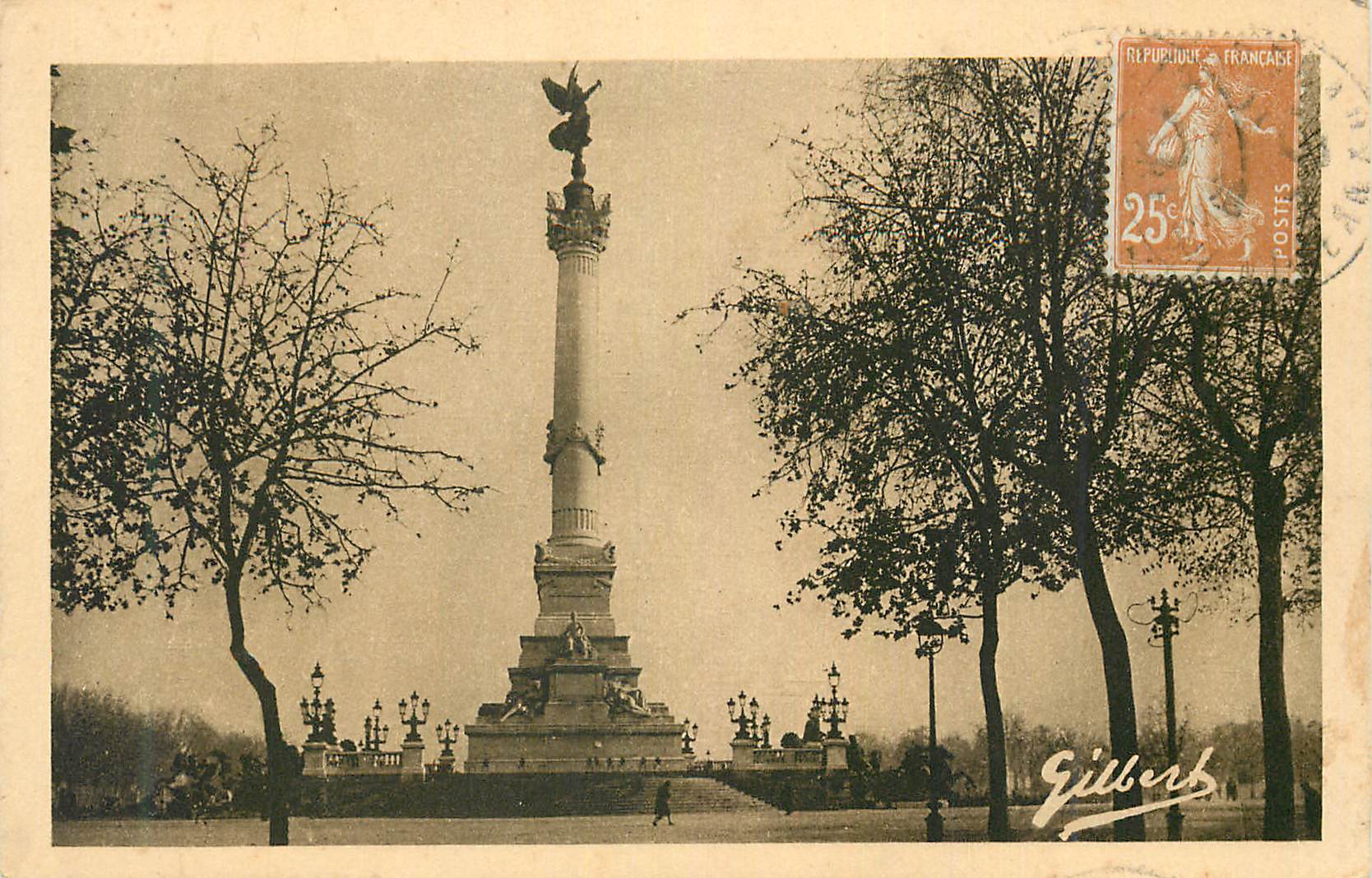 CPA Bordeaux Monument des Girondins