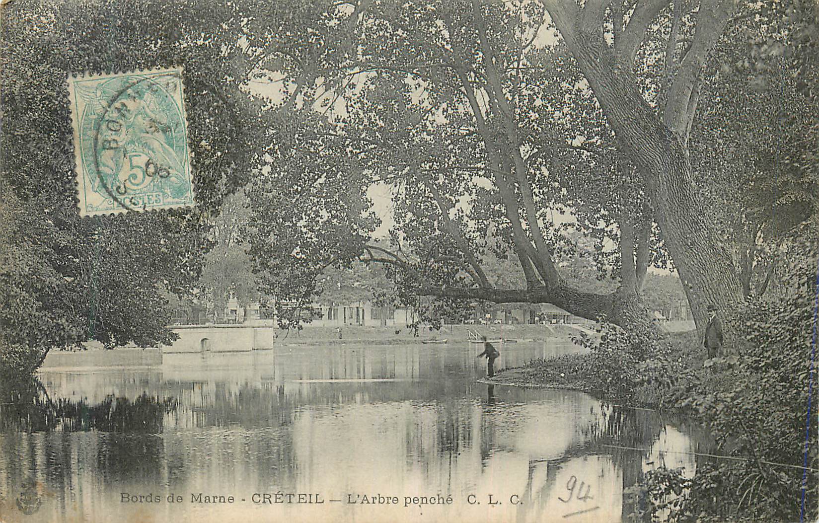 CPA Bords de Marne Creteil L'Arbre penche