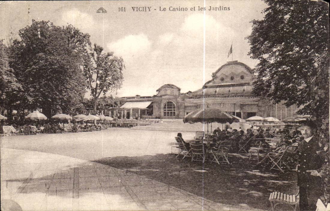 Vichy CPA Le casino et les jardins