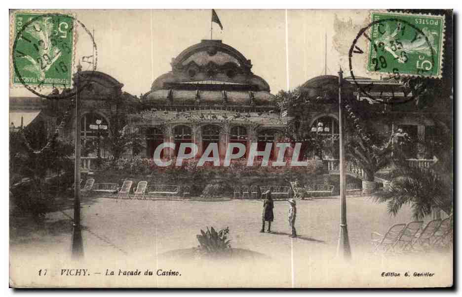 Vichy CPA La facade du casino