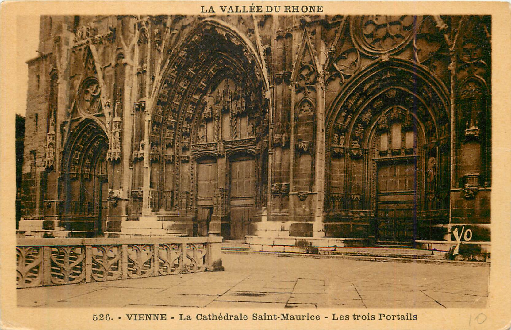 CPA Vienne La Cathedrale Saint Maurice Les Trois Portails