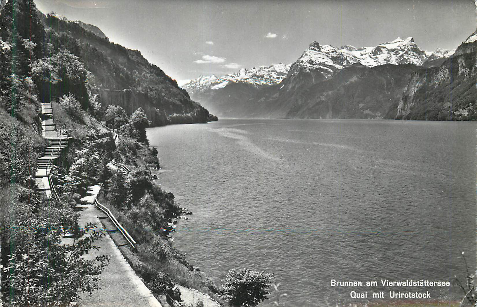 CPM Brunnen am Vierwaldstattersee Quai mit Urirotstock