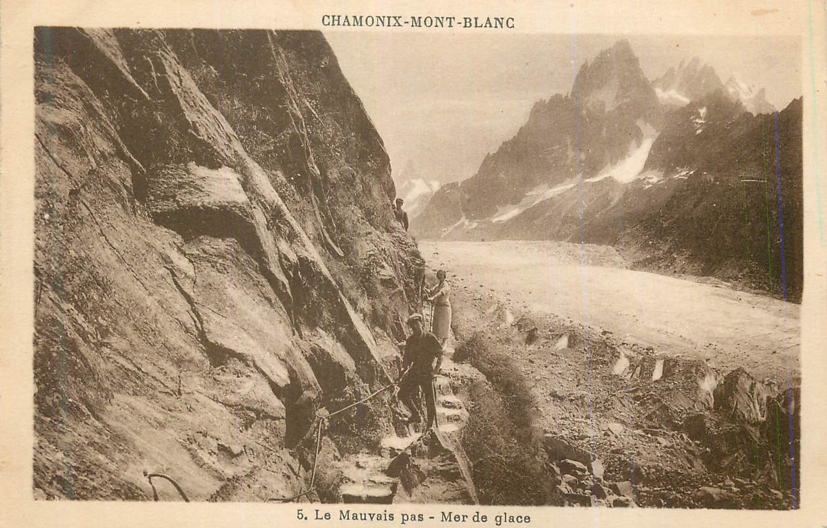 CPA Chamonix Mont Blanc Le Mauvais pas Mer de Place