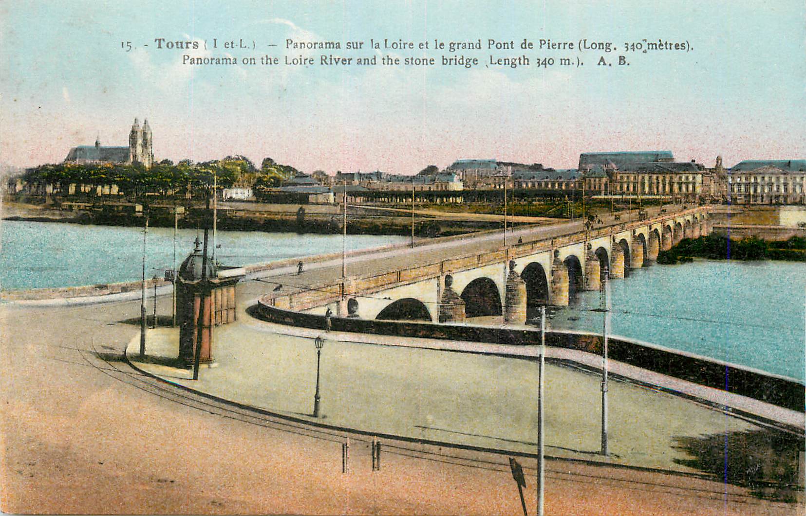 CPA Tours (I et L) Panorama sur la Loire et le Grand Pont de Pierre (Long 340 m)