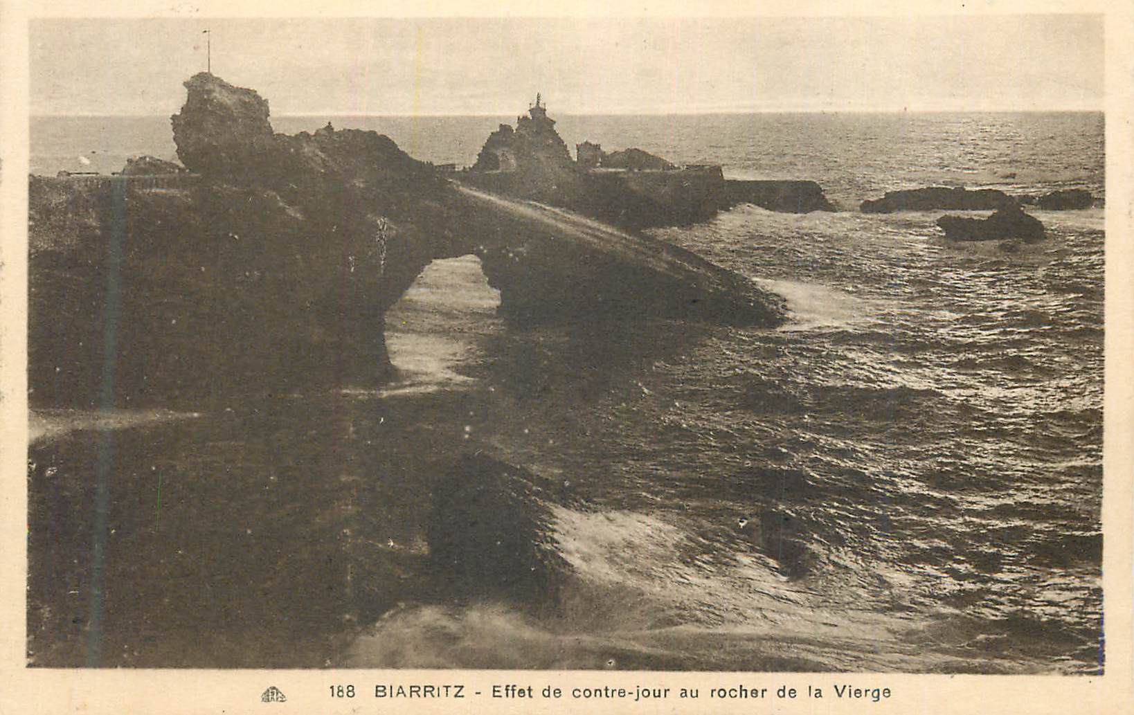 Biarritz - Effet de contre-jour au rocher de la Vierge