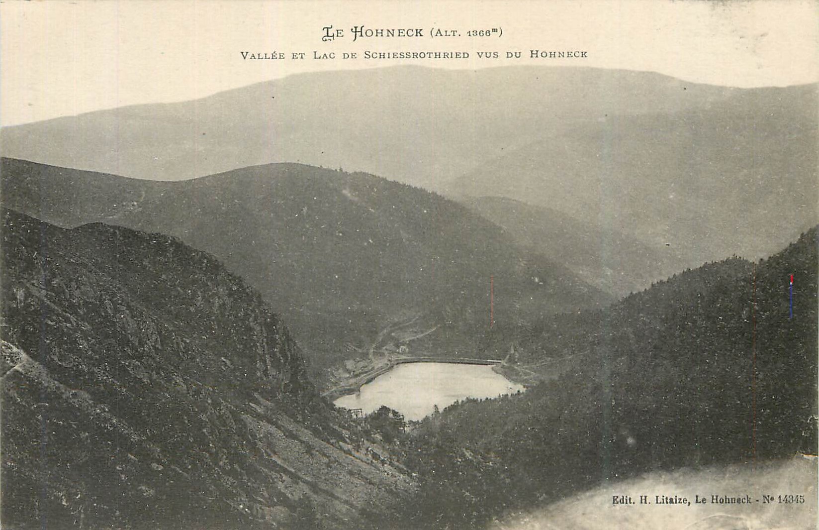 CPA Le Hohneck (Alt 1300 m) Vallee et Lac de Schissrothried vus du Honneck