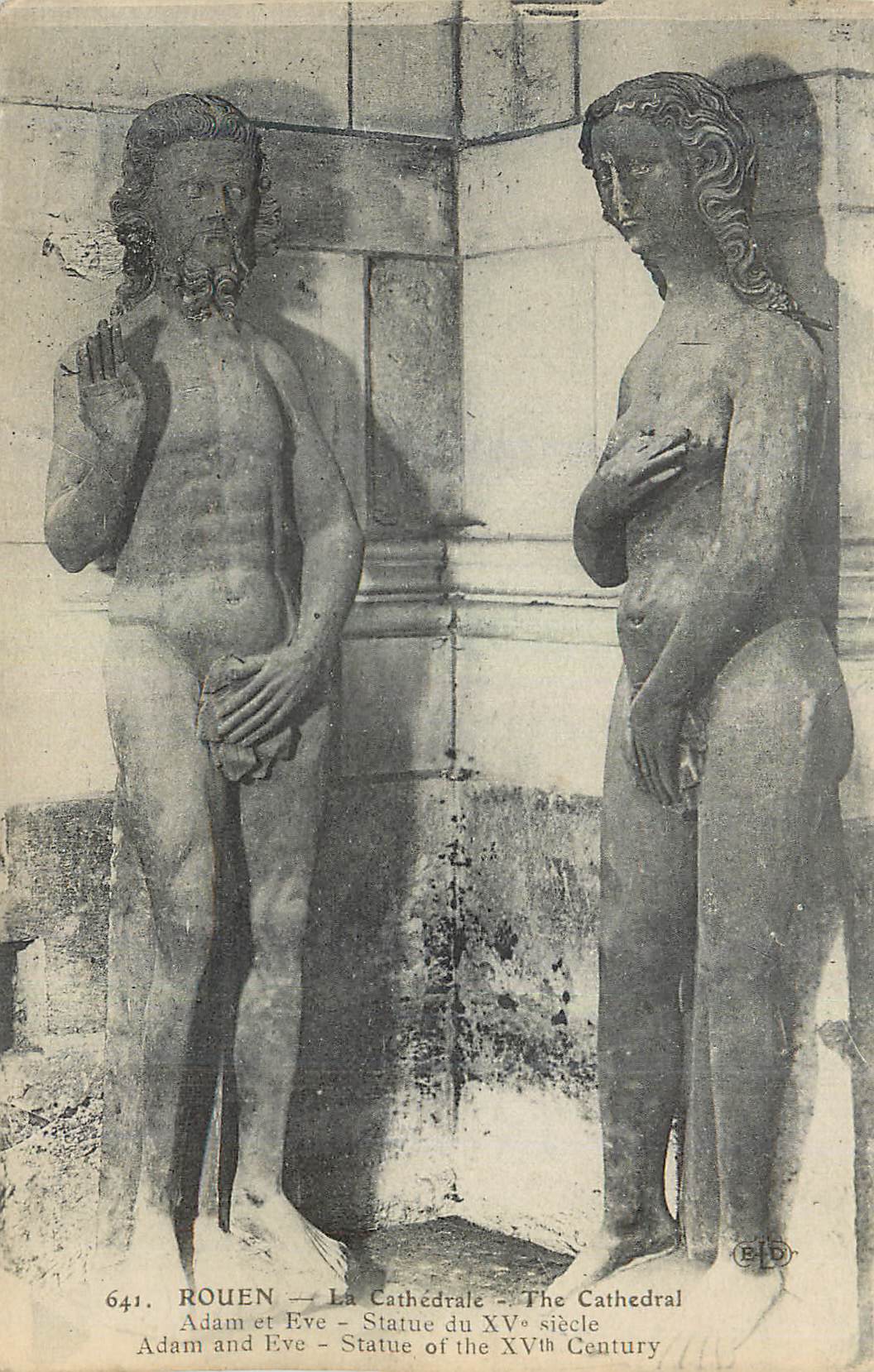 CPA Rouen La Cathedrale Adam et Eve Statue du XVe Siecle
