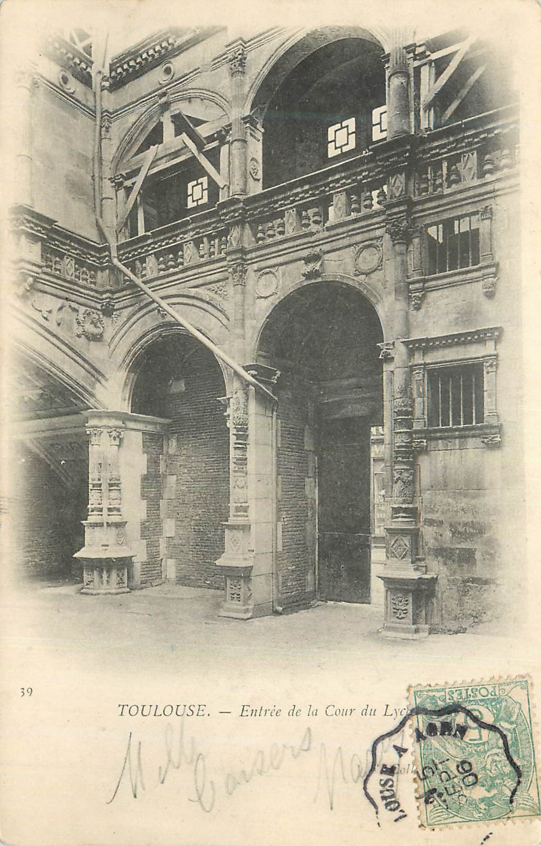 CPA Toulouse Entree de la Cour du Lycee