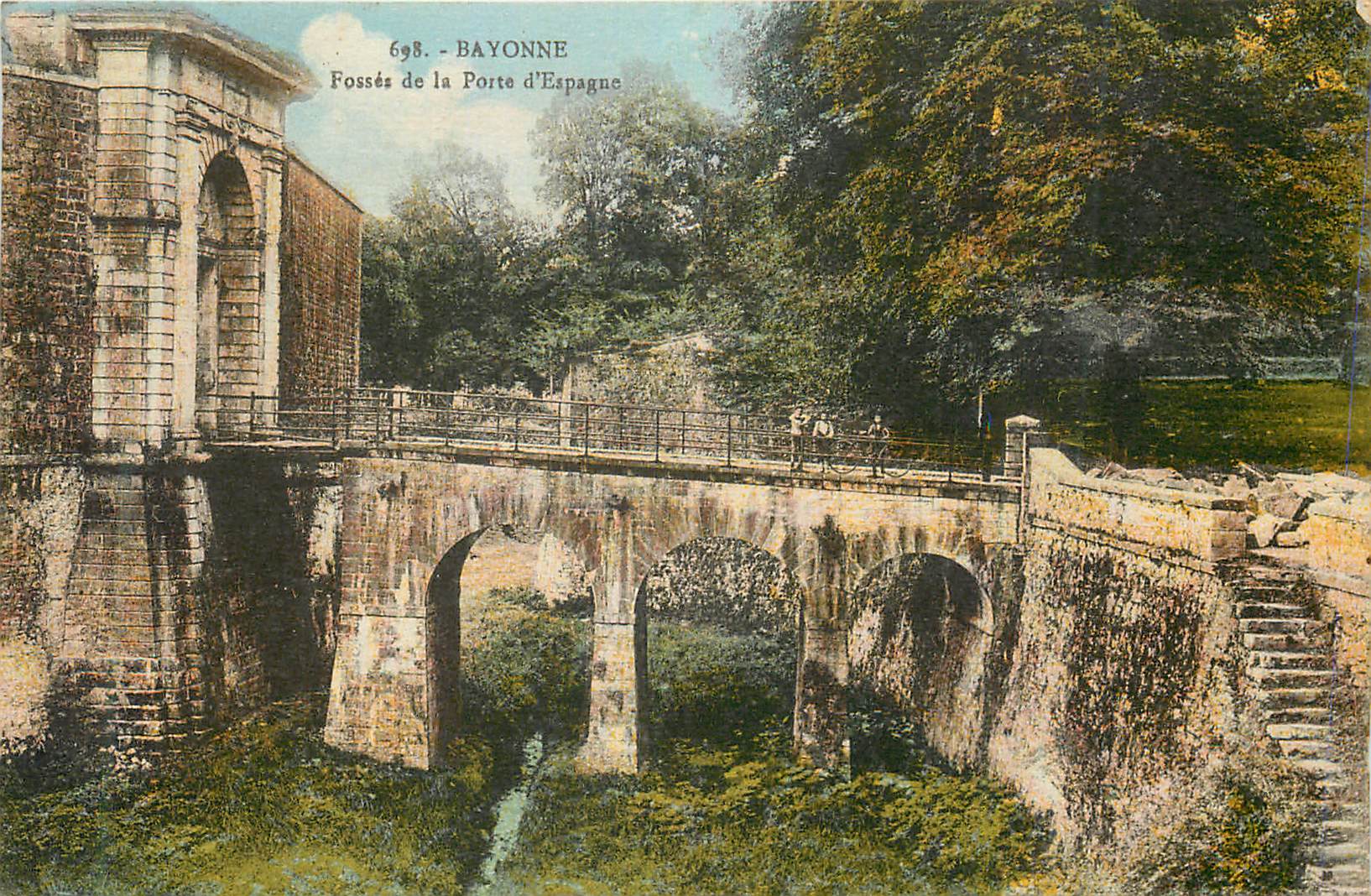 CPA Bayonne Fosses de la Porte d'Espagne