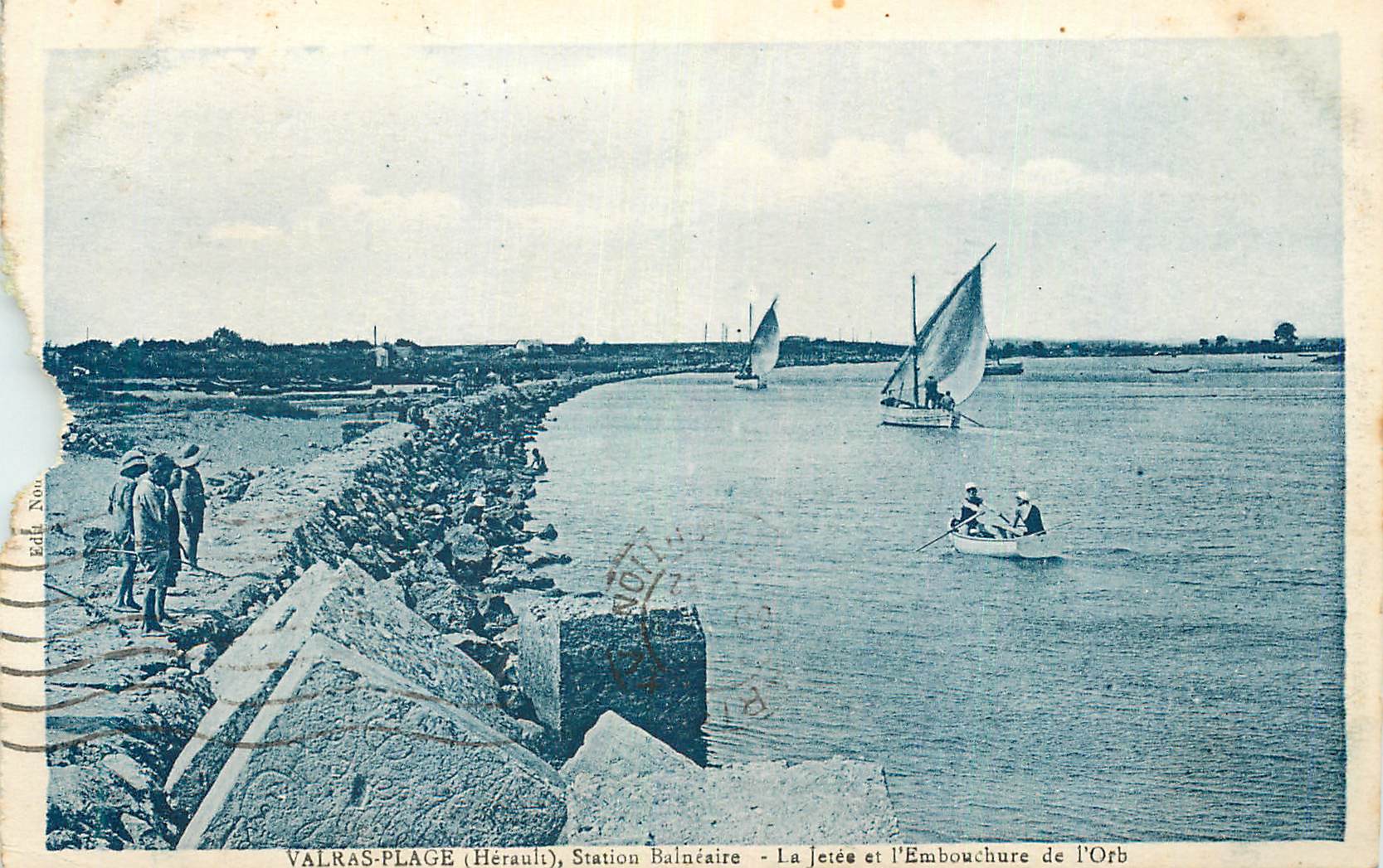 CPA Valras Plage (Herault) Station Balneaire la Jetee et l'Embouchure de l'Orb Bateaux
