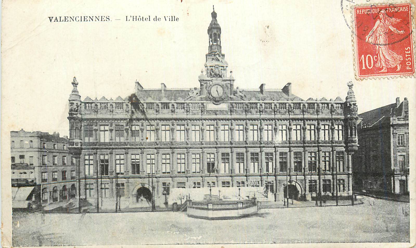 CPA Valenciennes L'Hotel de Ville