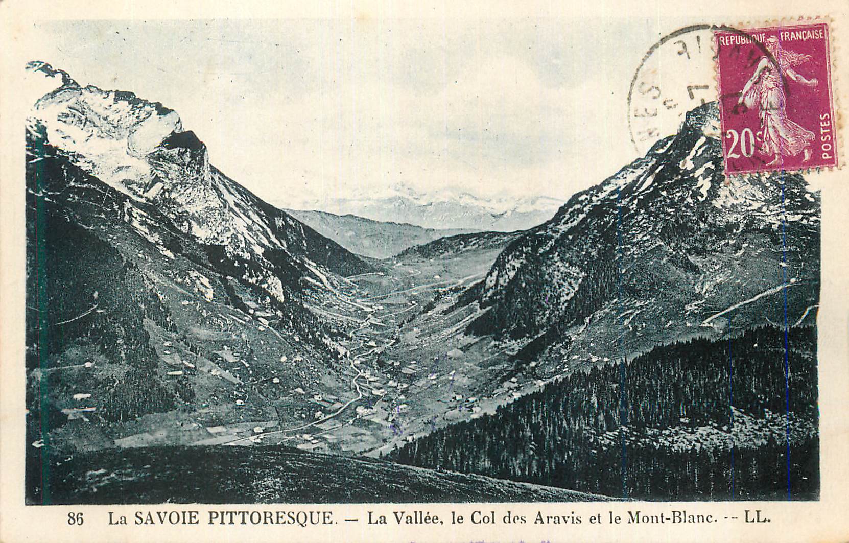 CPA La Savoie Pittoresque La Vallee Le Col des Aravis et le Mont Blanc