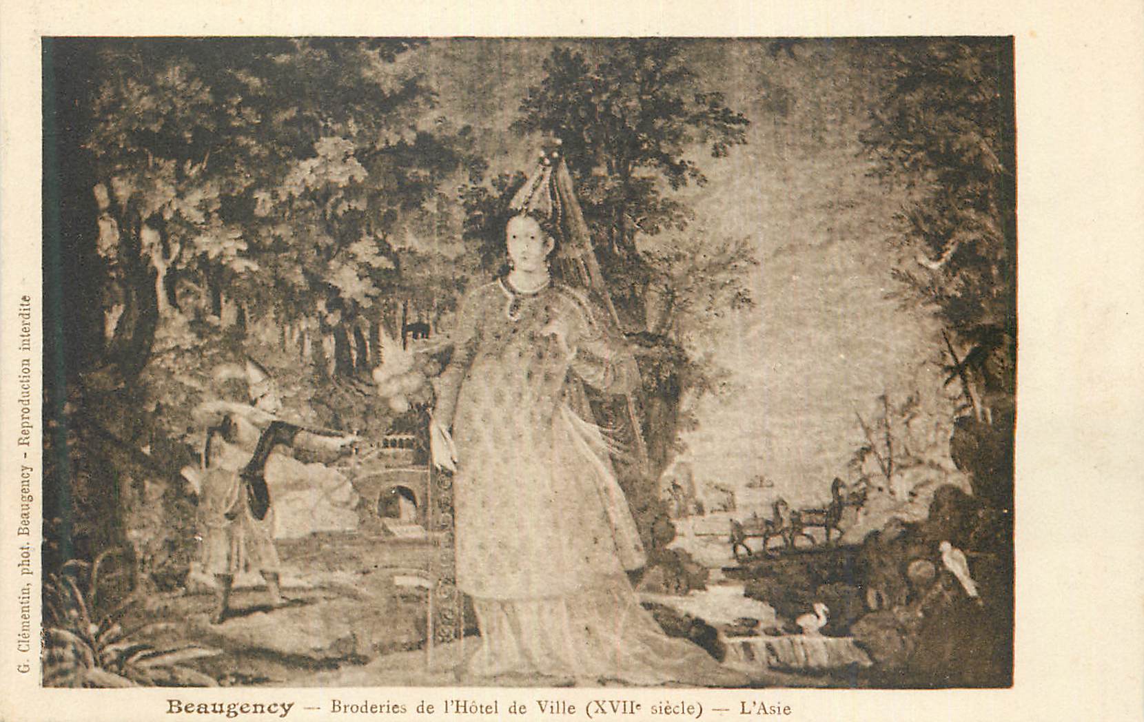CPA Beaugency Broderies de l'Hotel de Ville (XVIIe Siecle) L'Asie