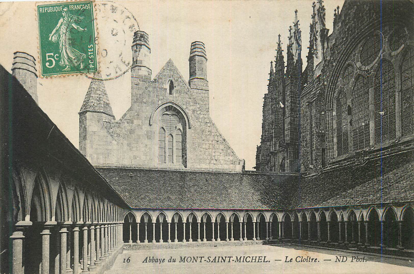 CPA Abbaye de Mont Saint Michel Le Cloitre