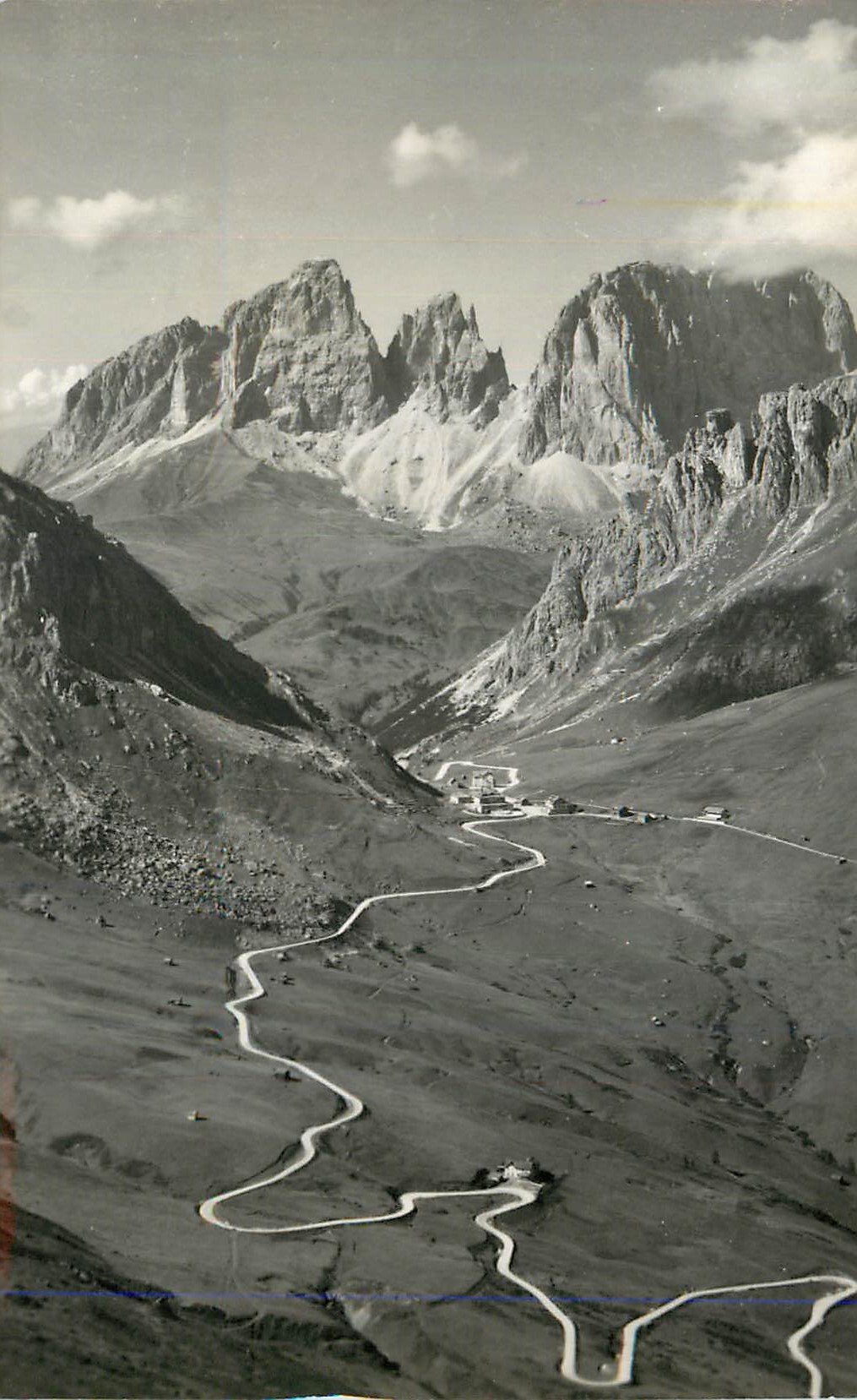 CPM Passo Pordoi (2250) Il Sassolungo (3178)