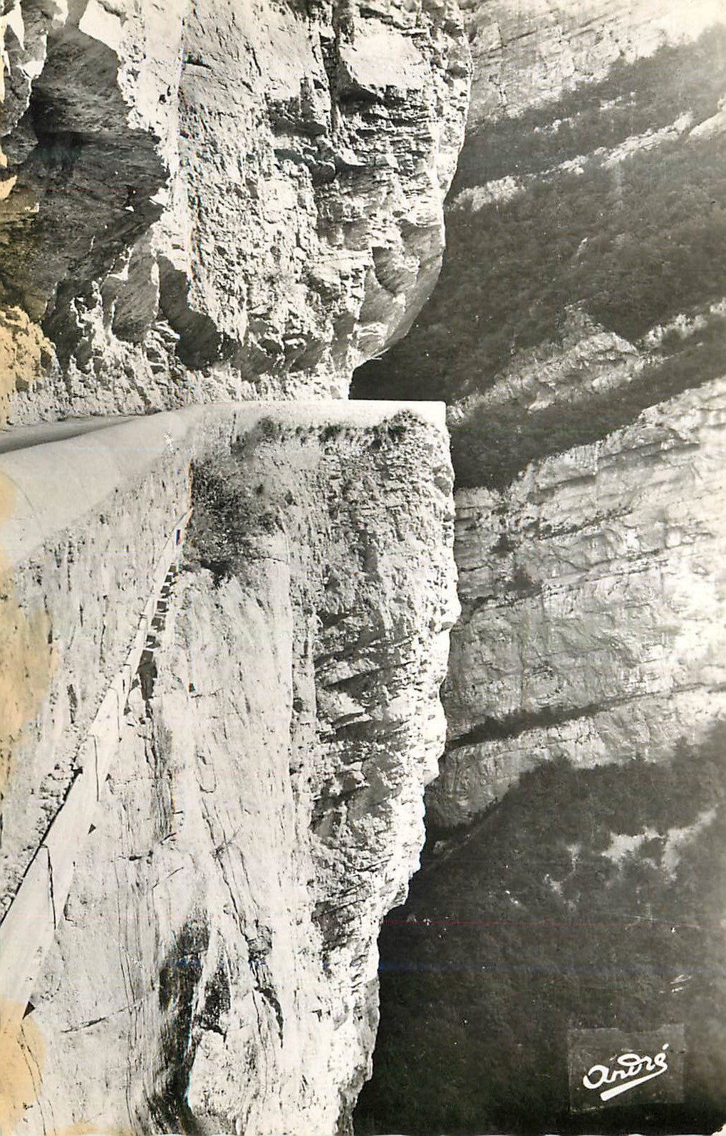 Route du col de l'Échelle — vue panoramique — André
