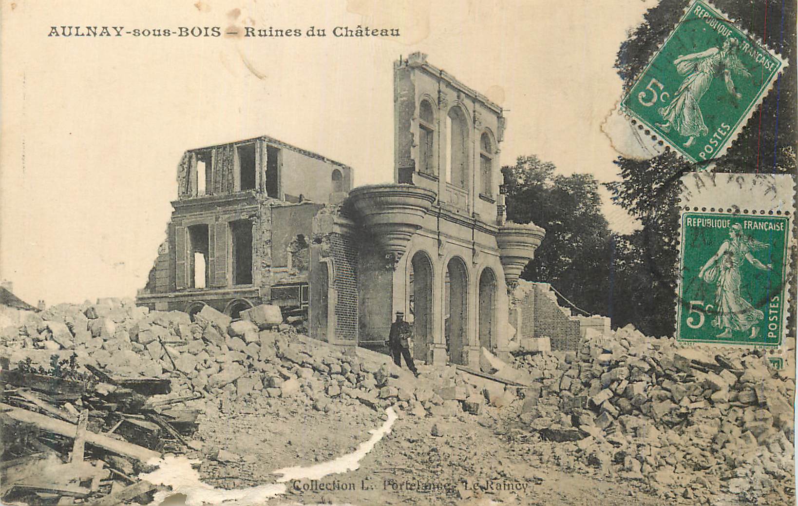 CPA Aulnay sous Bois Ruines du Chateau