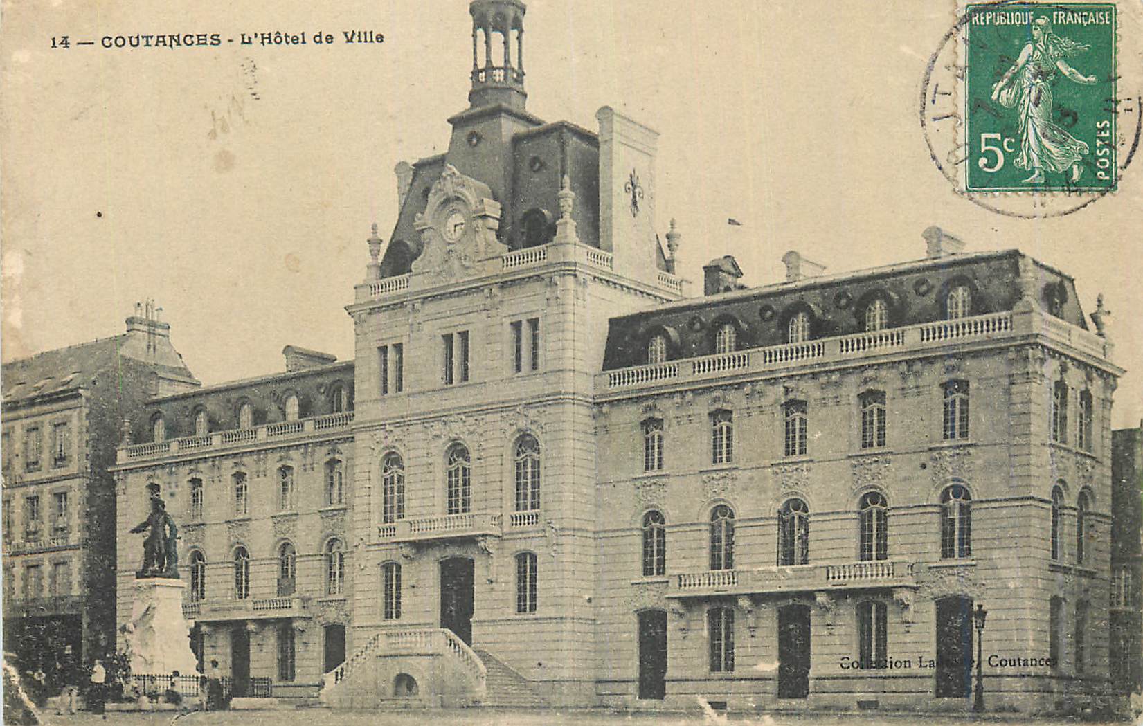 CPA Coutances L'Hotel de Ville